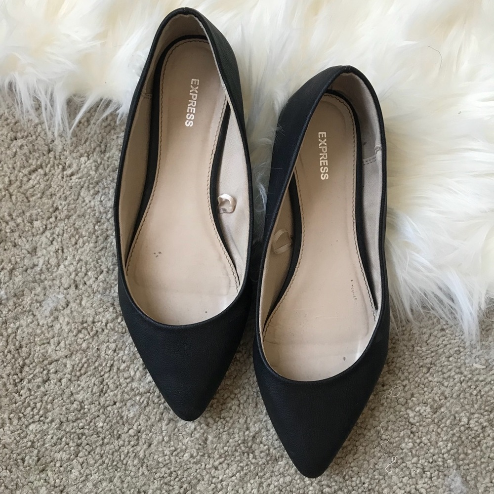 EXPRESS Black Flats